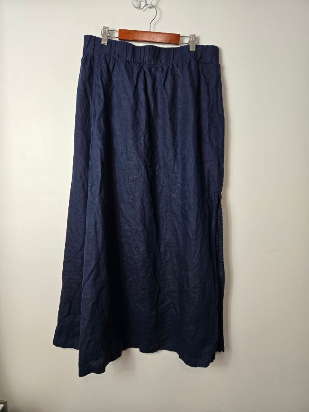 Quince Size L 100% Eauropean Linen Maxi Skirt Navy Side Slit Pull-On - Picture 3 of 10